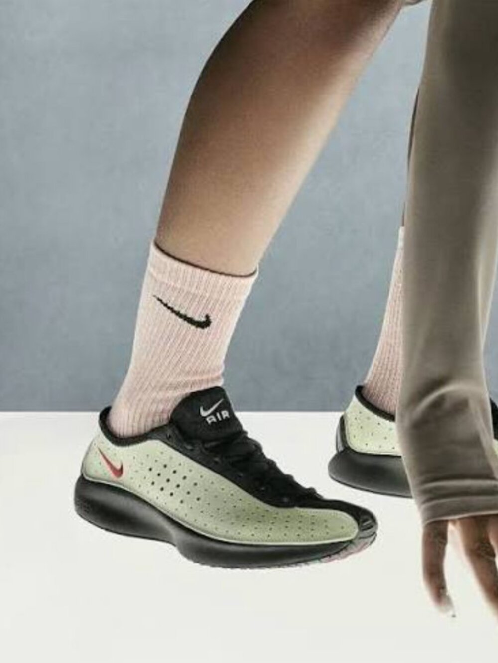 Nike Air Superfly Oil Green Black - Women's 8.5
